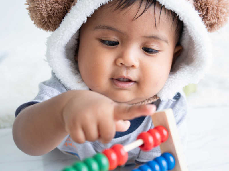 A Escola Infantil Alfabeto oferece uma estrutura de Berçário ampla e acolhedora, especialmente planejada para atender as necessidades básicas dos bebês de 9 meses a 1 ano e 3 meses. Contamos com ambientes equipados e adequados para o crescimento saudável.